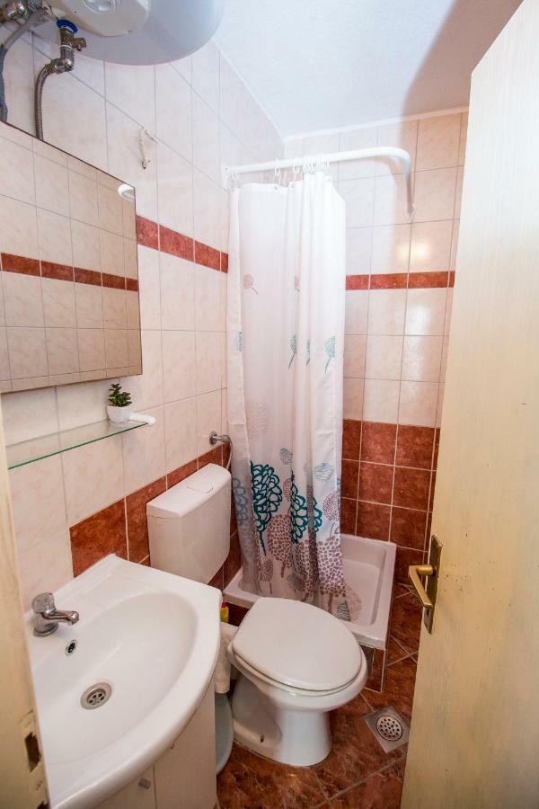 Apartments Pivac - Lokva Rogoznica Εξωτερικό φωτογραφία