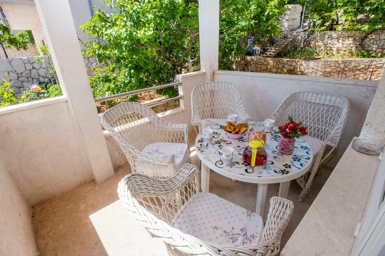 Apartments Pivac - Lokva Rogoznica Εξωτερικό φωτογραφία